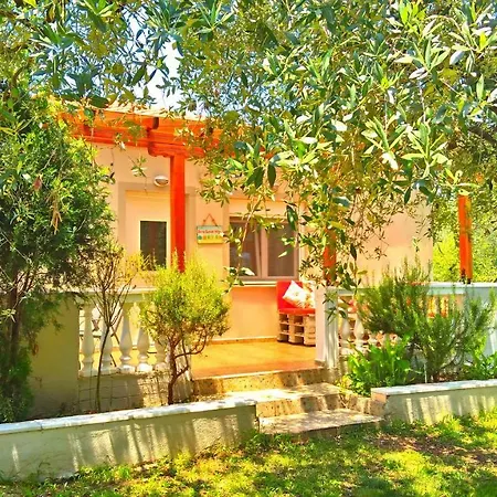 Sunray Separate * Skala Sotiros